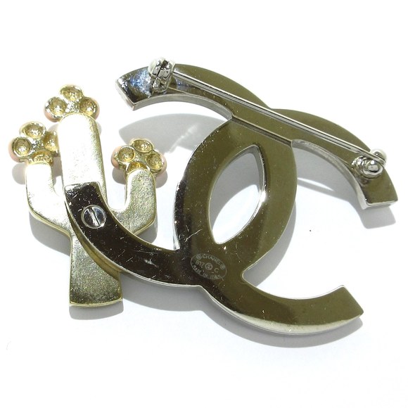 CHANEL Coco Mark Brooch - Picture 2 of 6